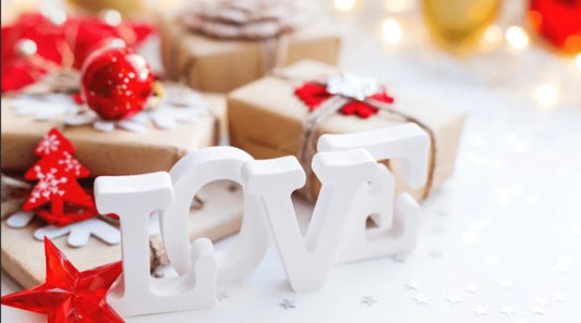 3 Idées de cadeaux personnalisés à offrir à sa moitié pour Noël (elle et lui)
